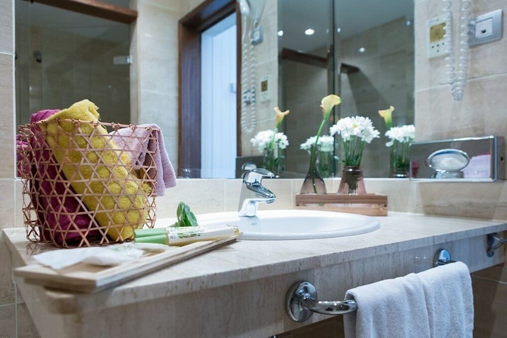 Фото Hotel Escuela Santa Cruz