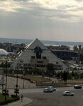 Piramida torgovy tsentr (ulitsa Karla Marksa, 39Б), shopping mall