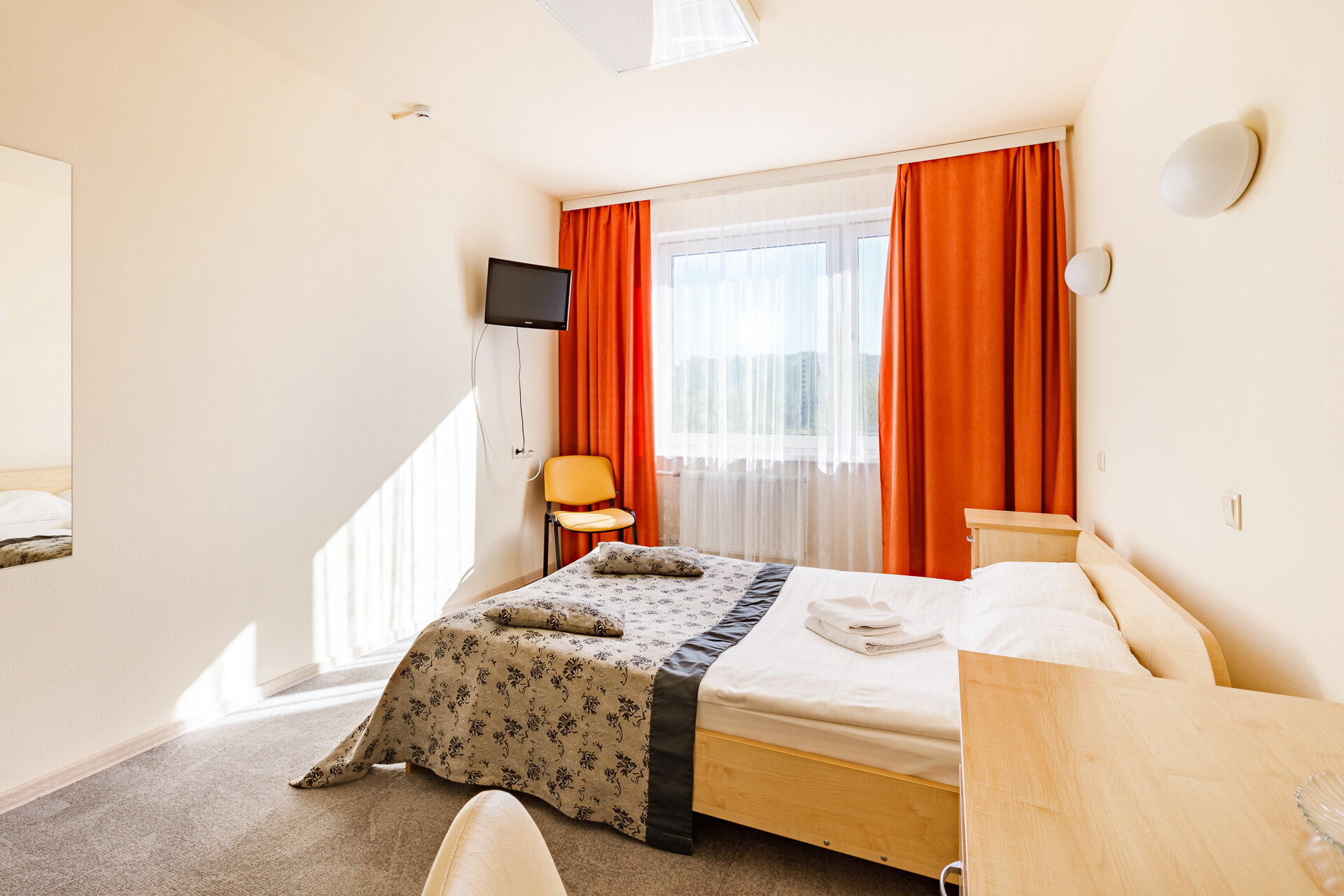 Фото East Time Hotel