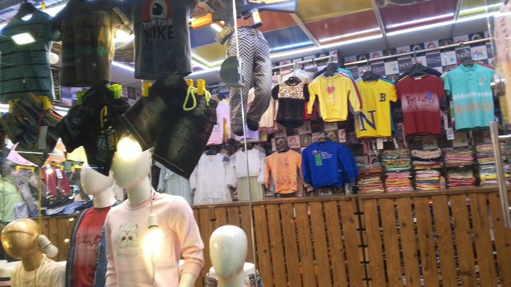 Clothing store Kaka garments and fancy dresses, Karachi, photo