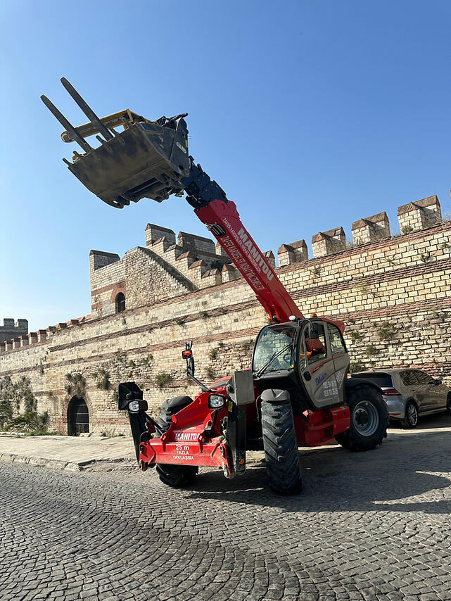 Building materials wholesale Zk Manitou - Manitou Kiralama Istanbul, Istanbul, photo