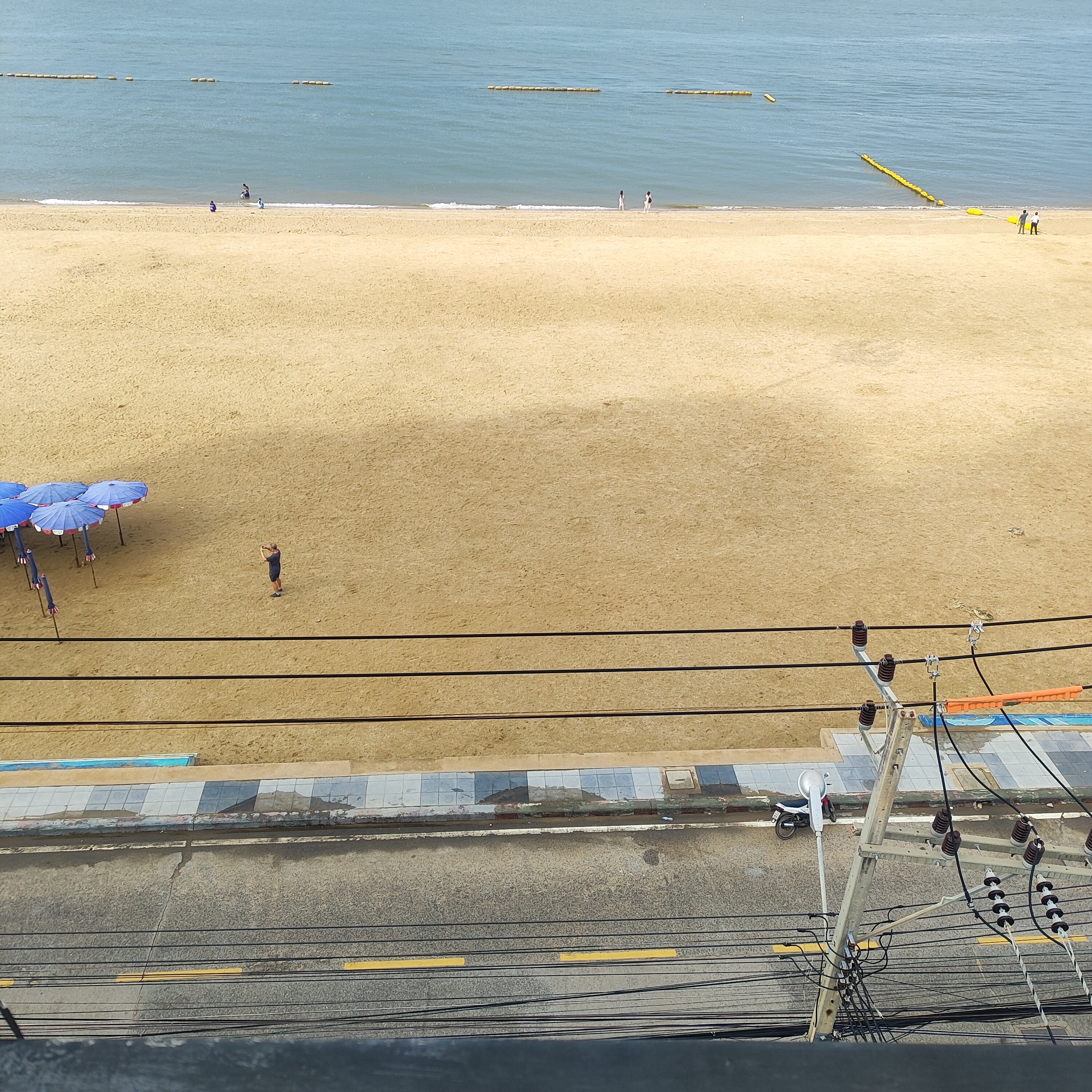 Фото Seaside Jomtien Beach