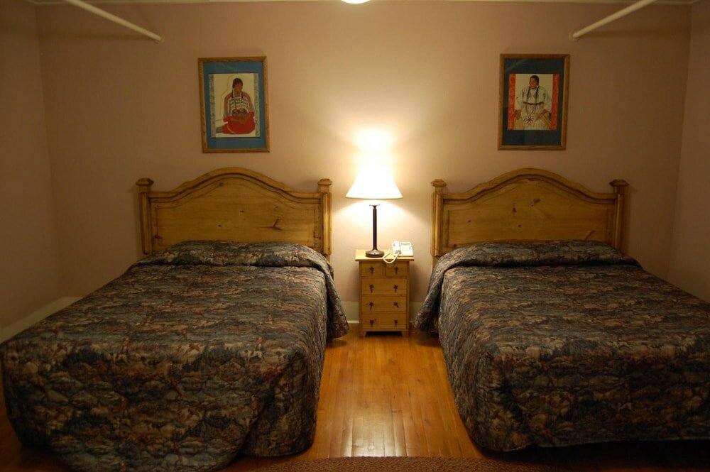 Фото Glacier Park Lodge