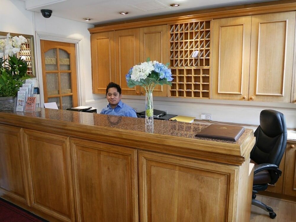 Фото Gresham Hotel