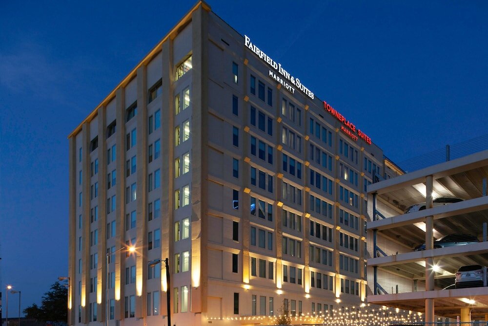 Фото TownePlace Suites by Marriott Dallas Downtown
