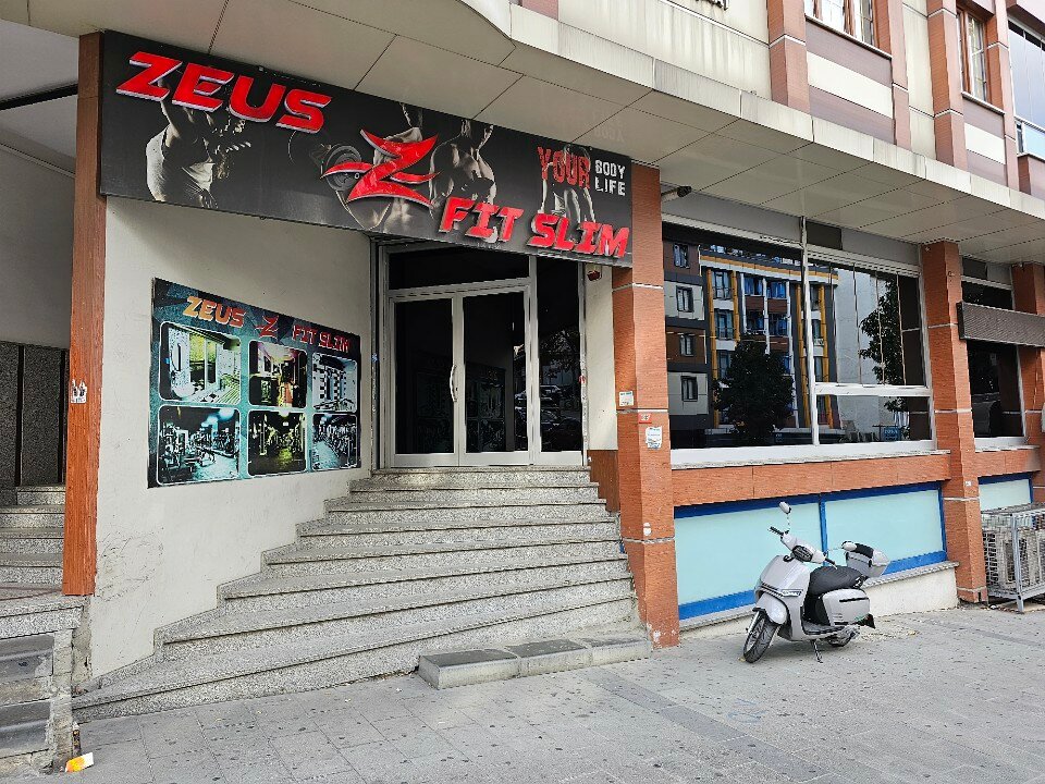スポーツ・フィットネス GROUP KICK JAN 13 DVD Zeus Fit Slim, fitness kulüpleri, Küçükköy Cad., No:129A