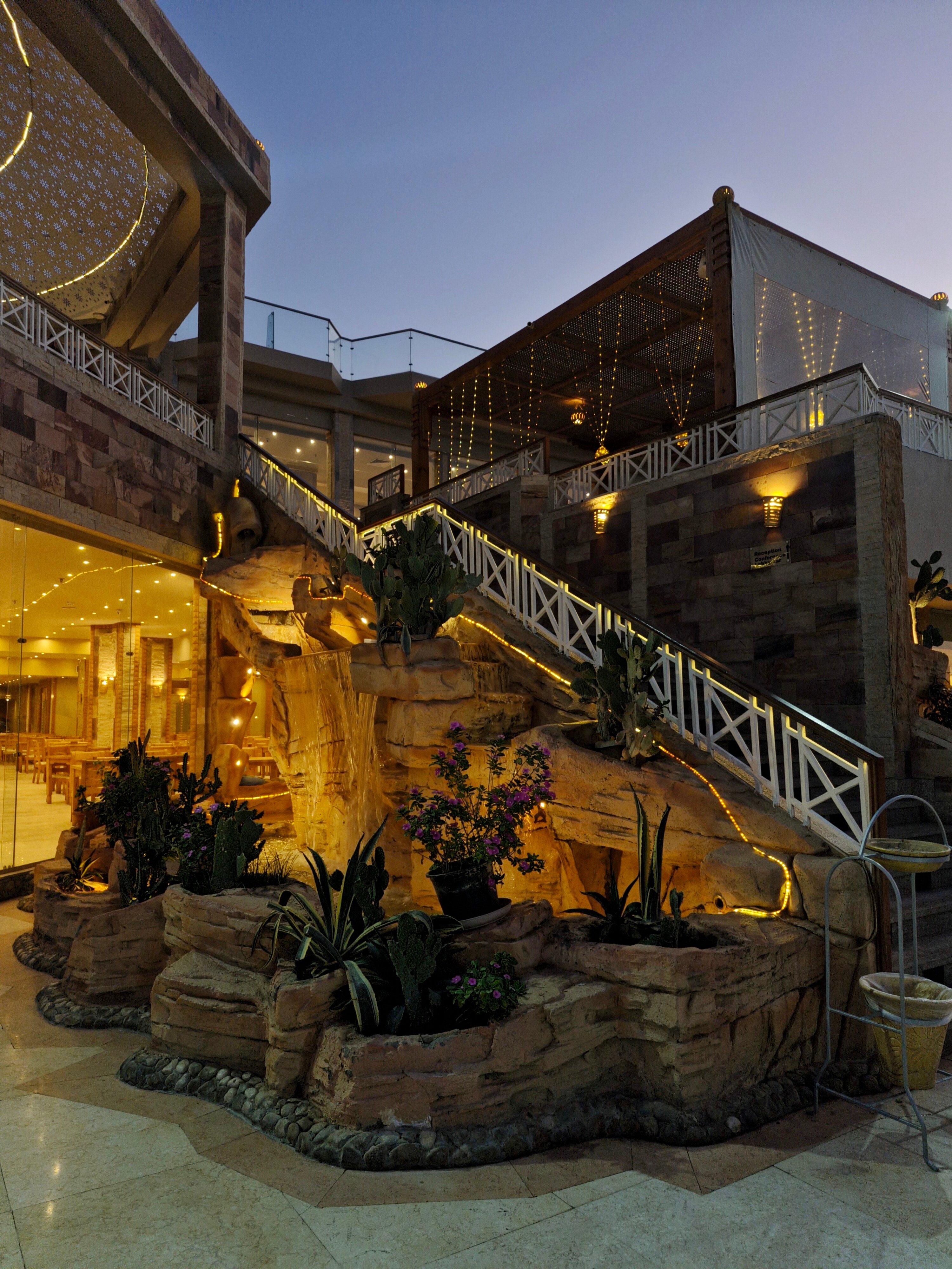 Фото Hawaii Paradise Aqua Park Resort