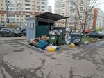 Контейнер для вторсырья (Moscow Region, Lyubertsy, Krasnaya Gorka Subdistrict), waste sorting