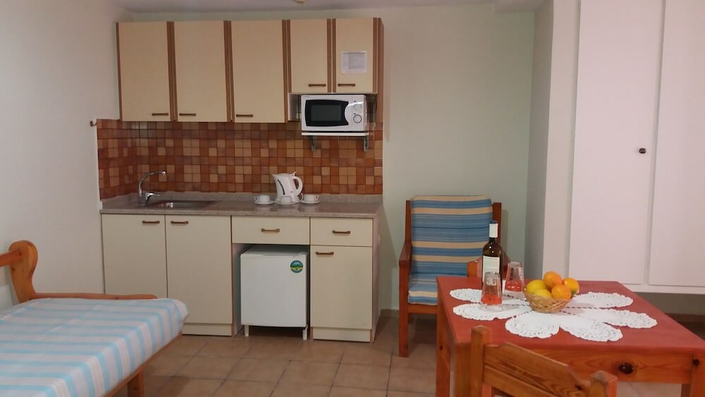 Фото Semiramis Apartments by Estia