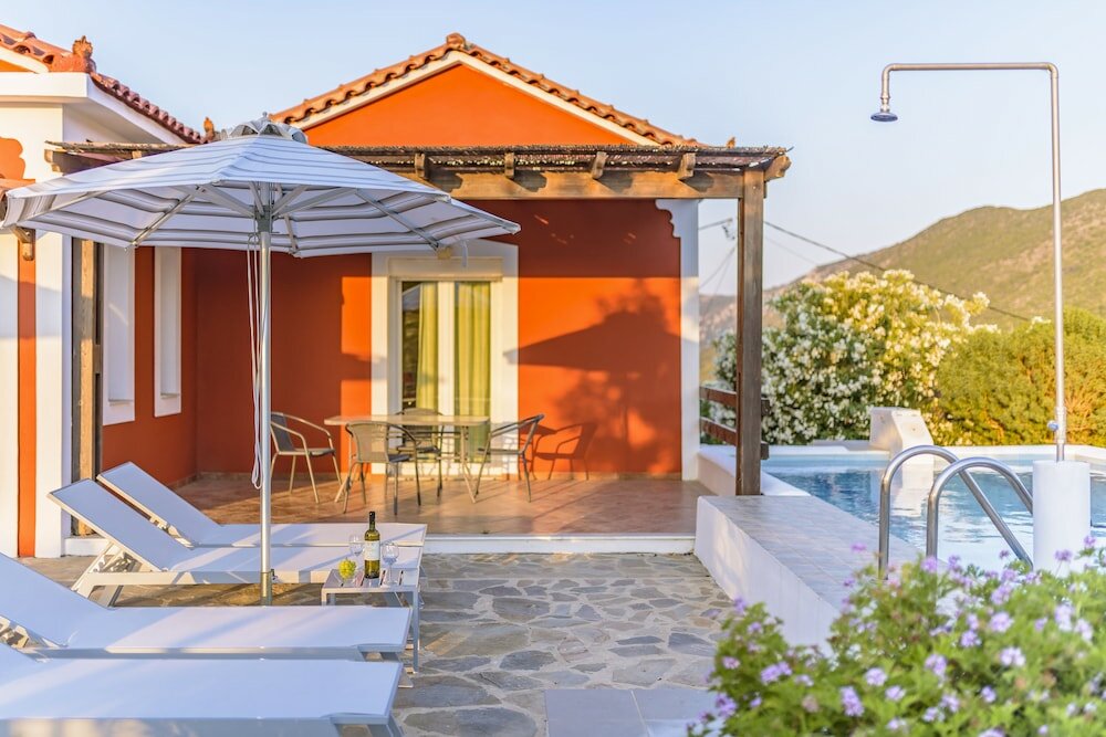 Фото Mouzakis Villas