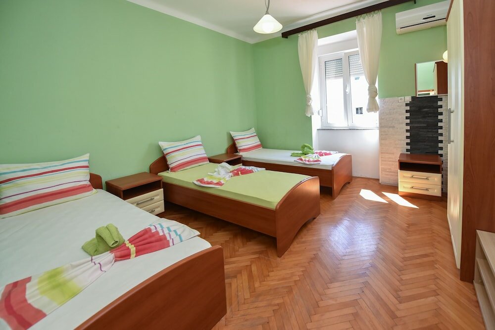 Фото Apartments Smoky