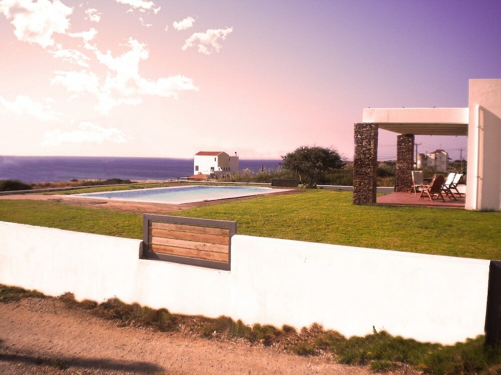 Фото Cristelia Luxury Sea Front & Pool Villa