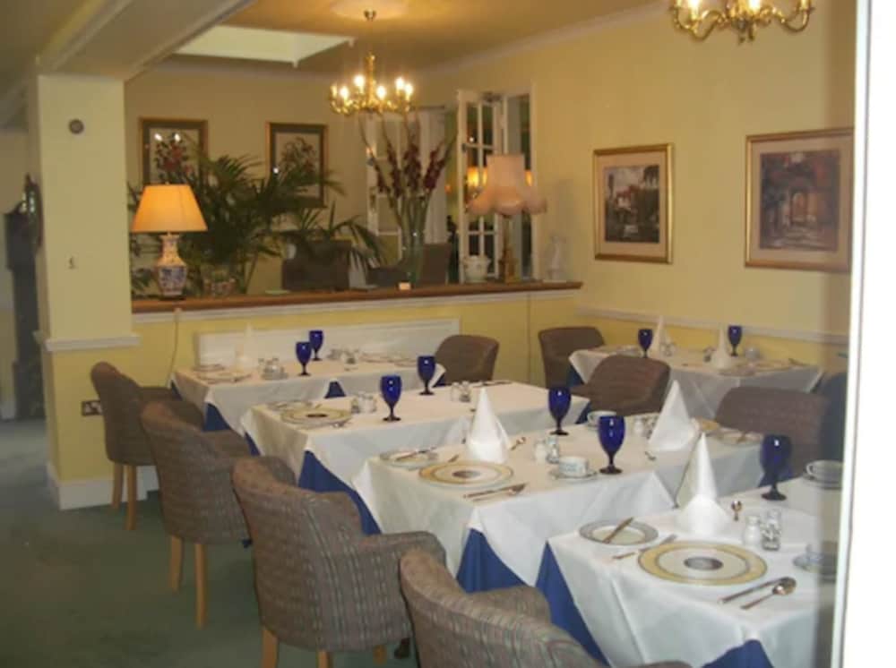 Фото Beech House Hotel