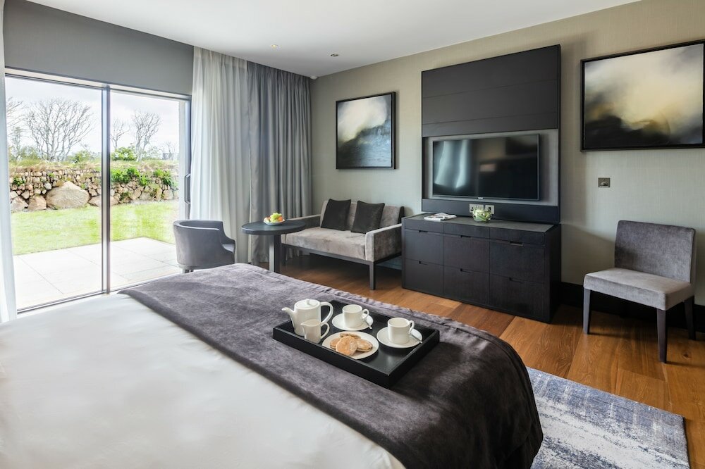 Фото Twr Y Felin Hotel