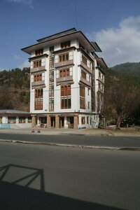 Гостиница Hotel Golden Roots в Тхимпху