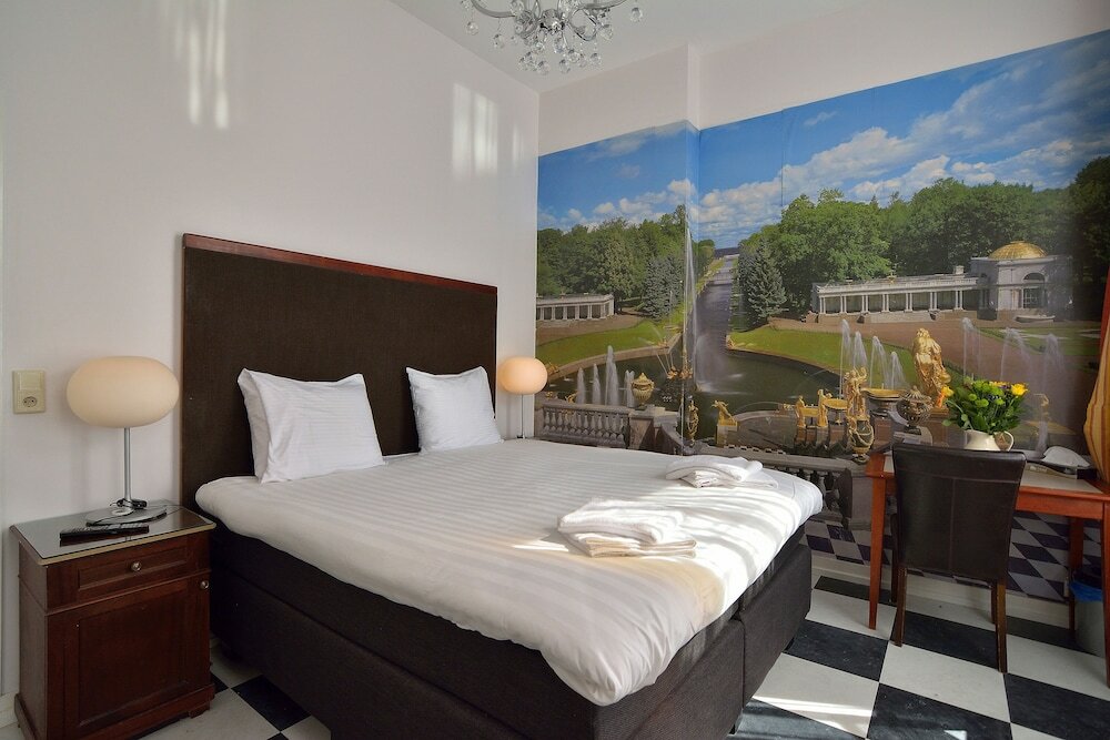 Фото отеля 2