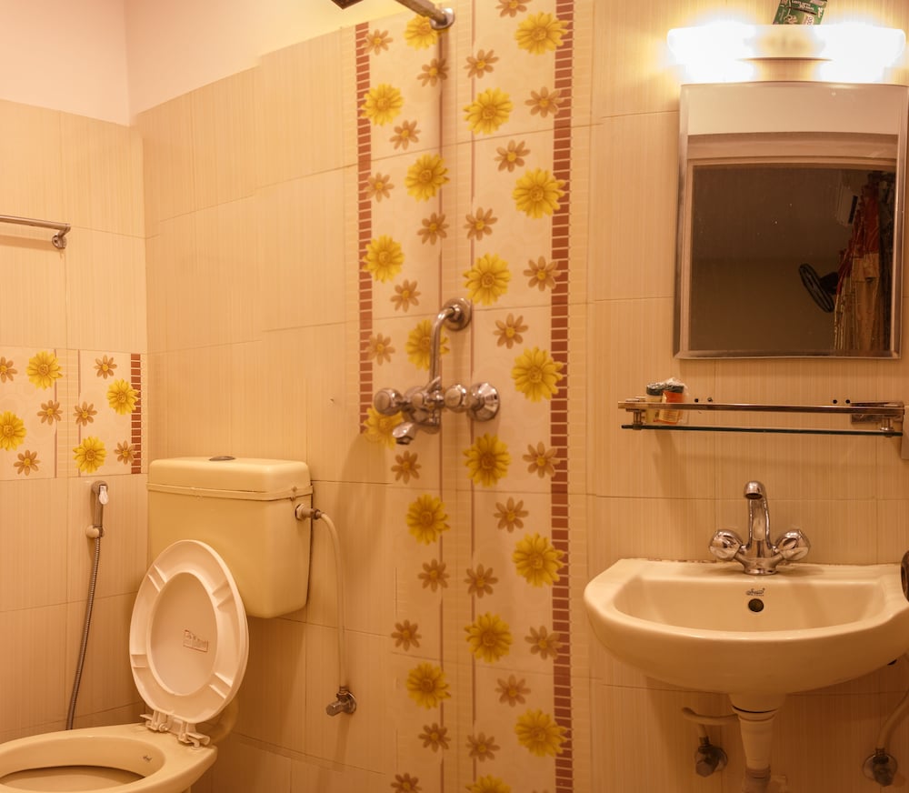 Фото Hotel Hikers Haven