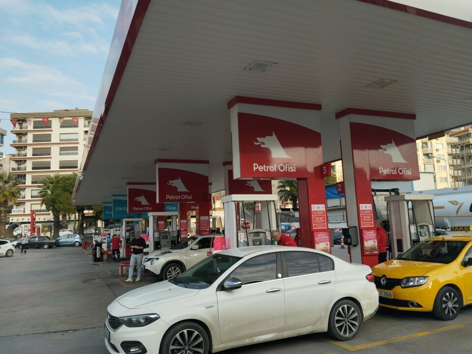 Gas station Petrol Ofisi, Izmir, photo