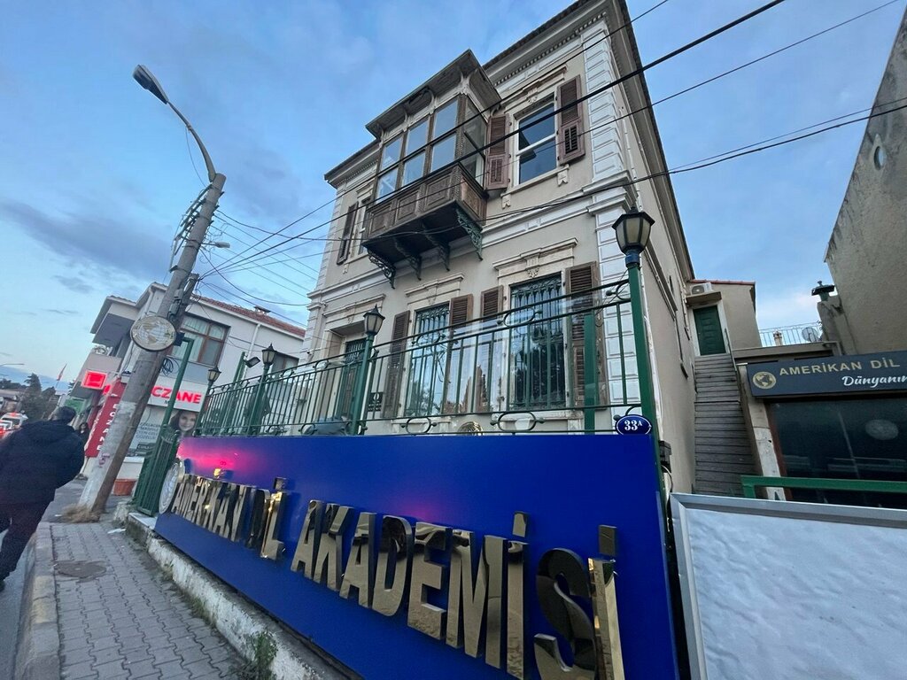 Foreign language courses American Language Academy, Izmir, photo