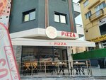 402 Pizza (İzmir, Buca, Yaylacık Mah., Gazi Osman Paşa Cad., 269B) ، محل صنع البيتزا