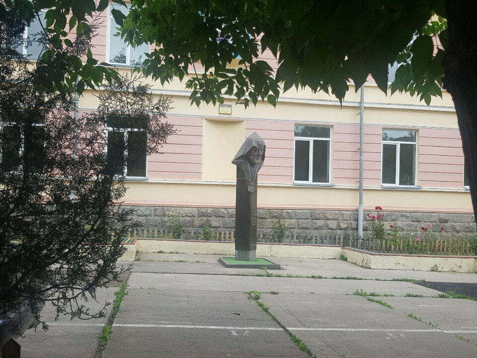 School School № 1 name after Vazgen 1st, Vanadzor, photo