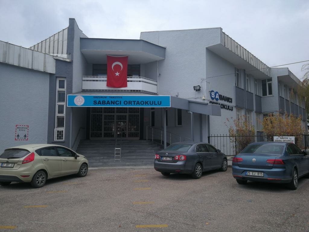 School Sabanci Middle School, Erzurum, photo