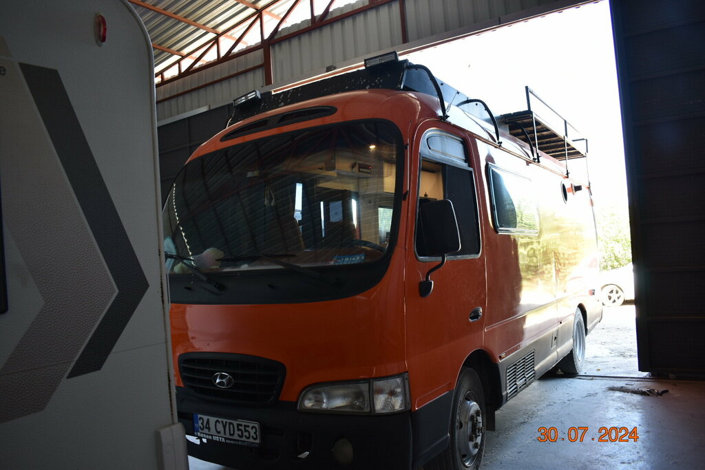 Vans and trailers Piro Caravan, Izmir, photo