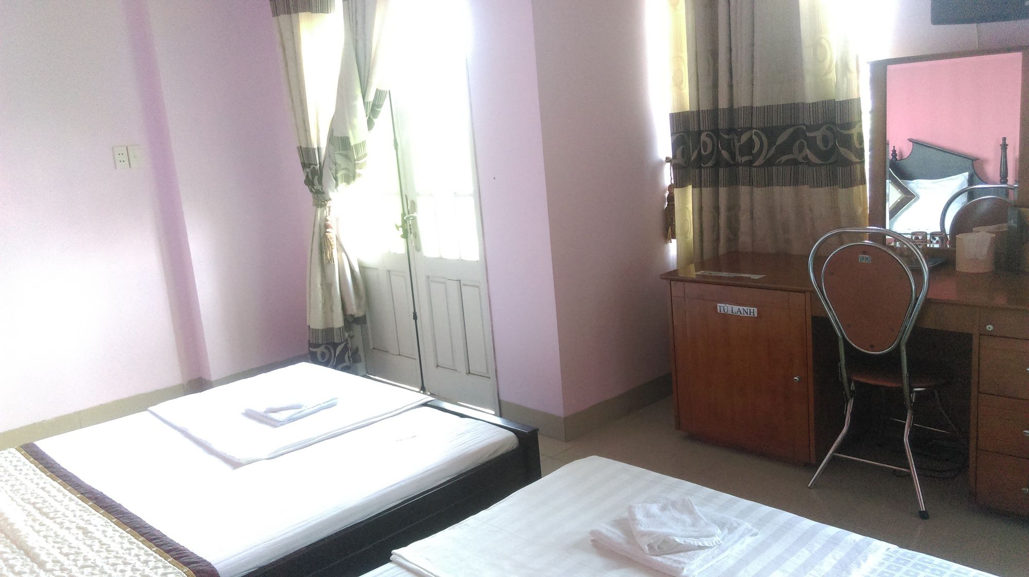 Фото Honey Hotel