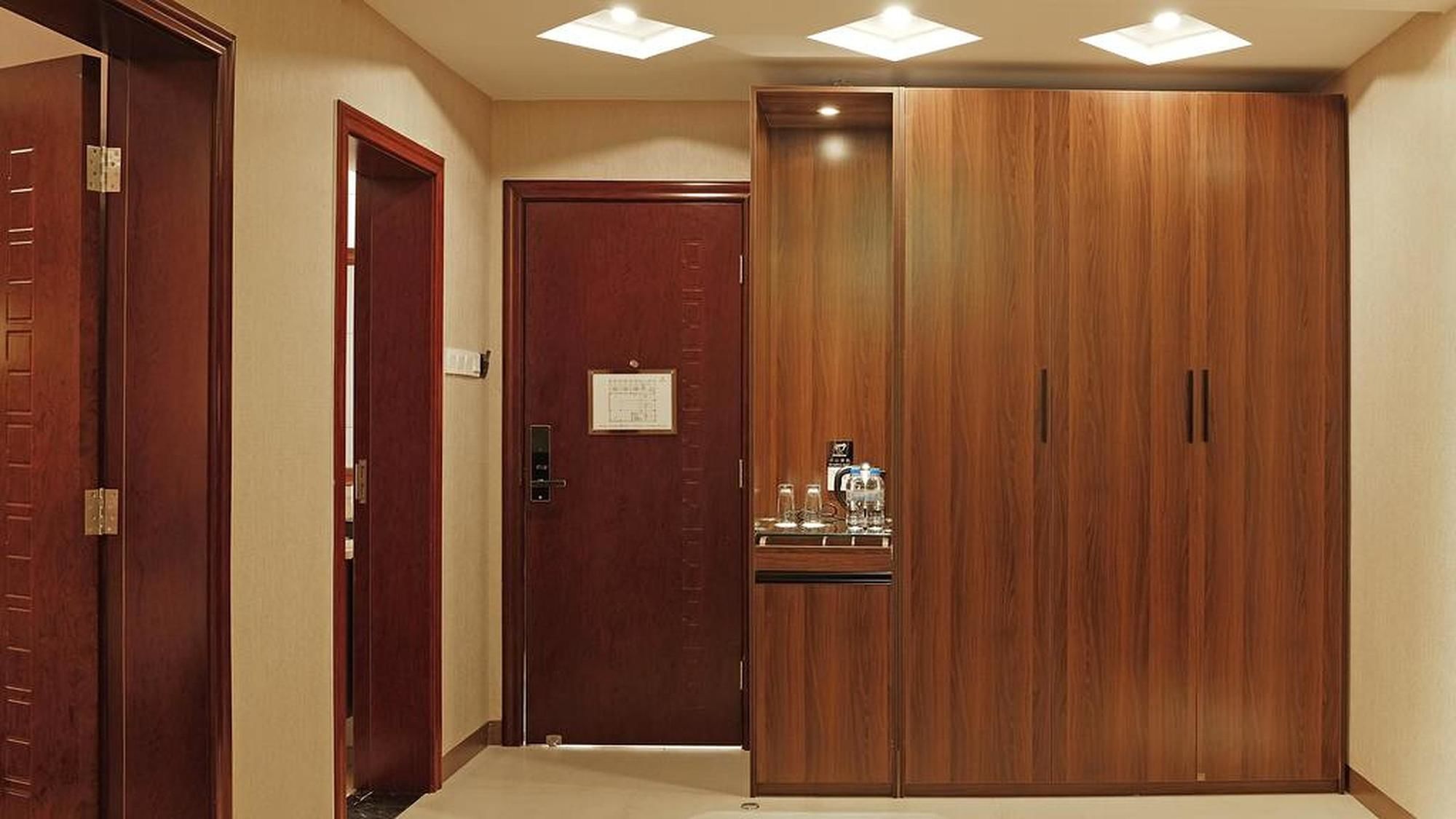 Фото Dmall Hotel