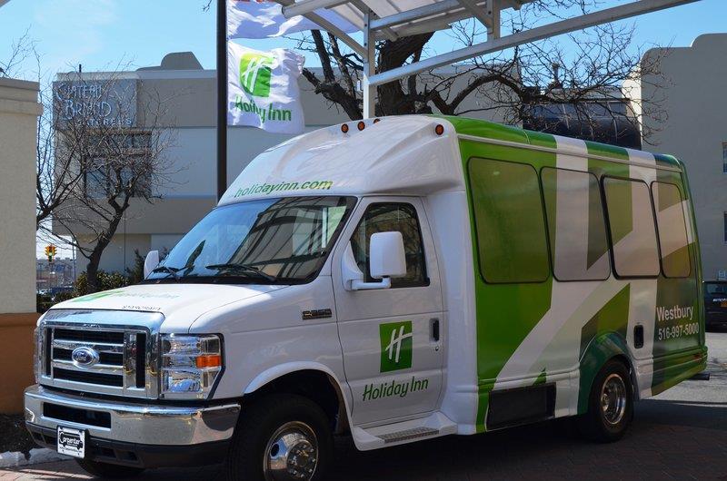 Фото Holiday Inn Westbury - Long Island, an Ihg Hotel