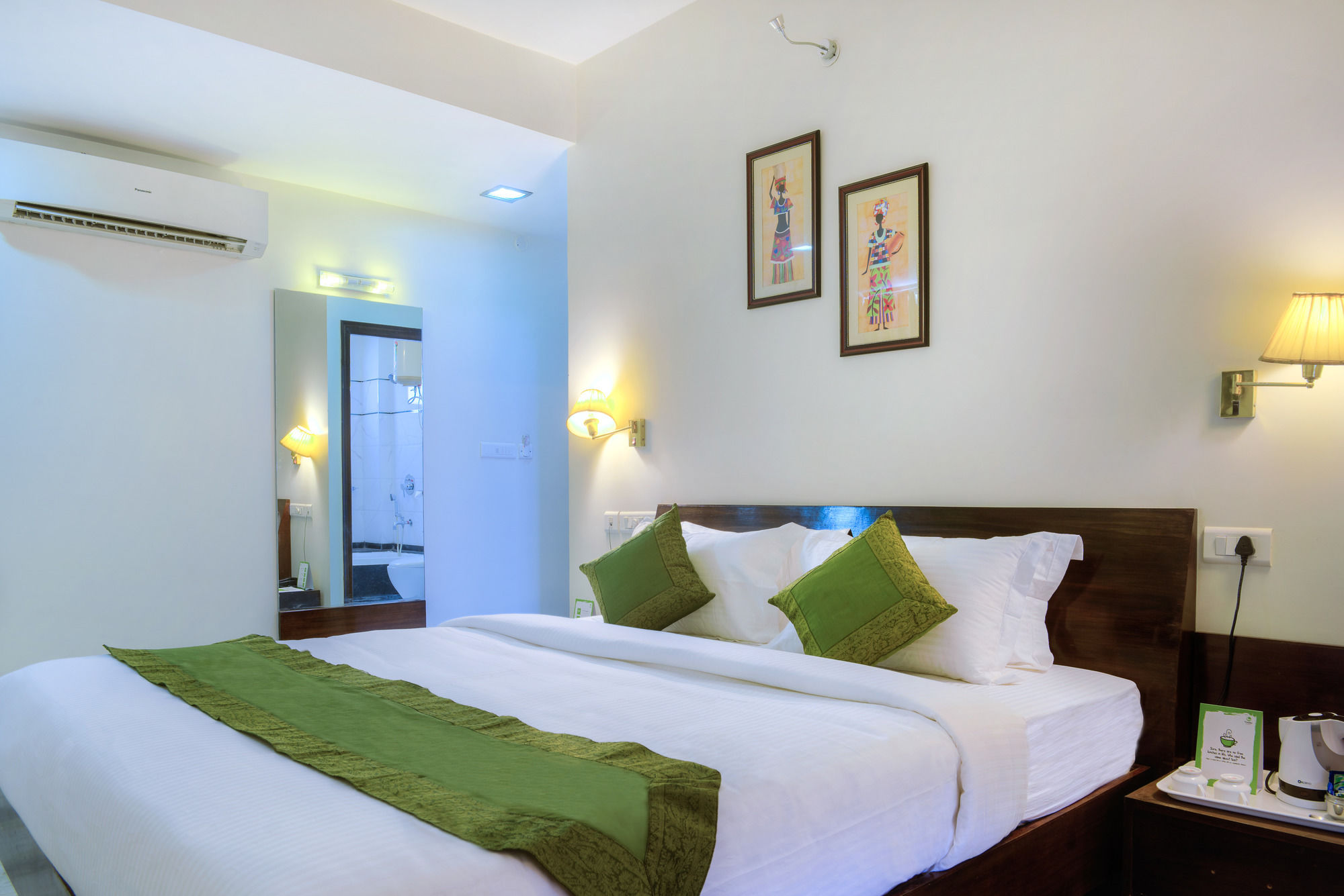 Фото Hotel Corporate Inn