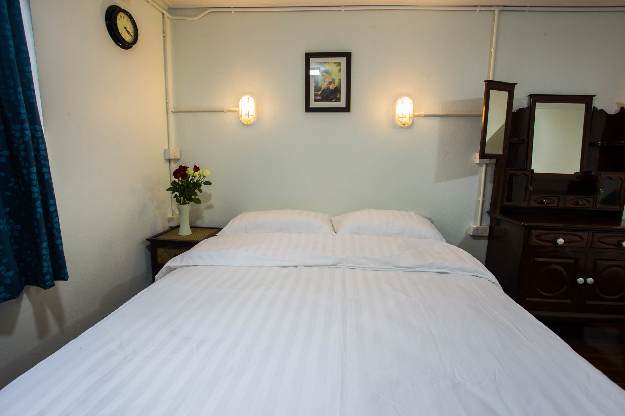 Фото Baan Gaysorn Hostel