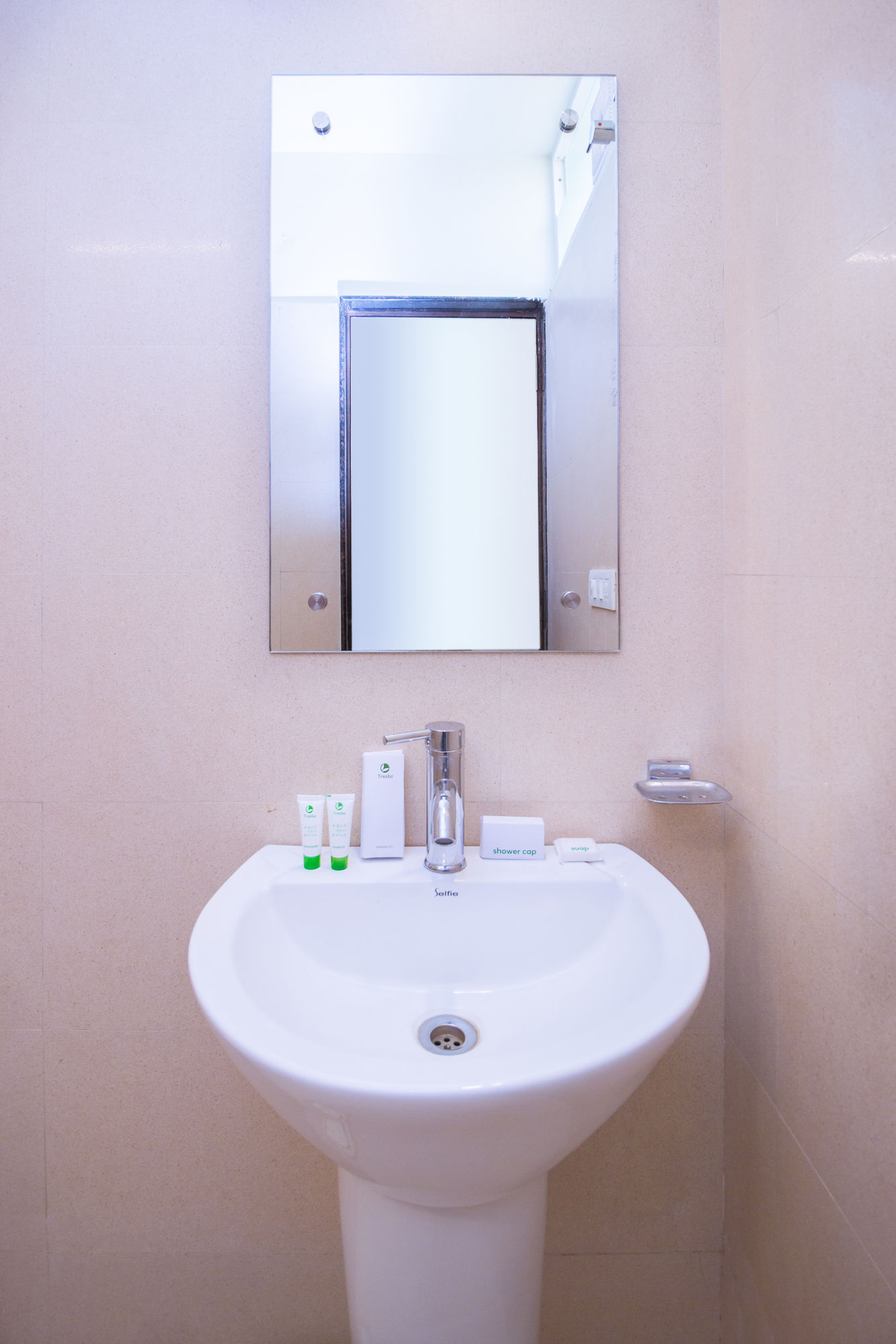 Фото Itsy by Treebo - Arastu Inn