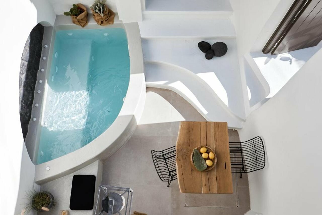 Фото Floria Suites