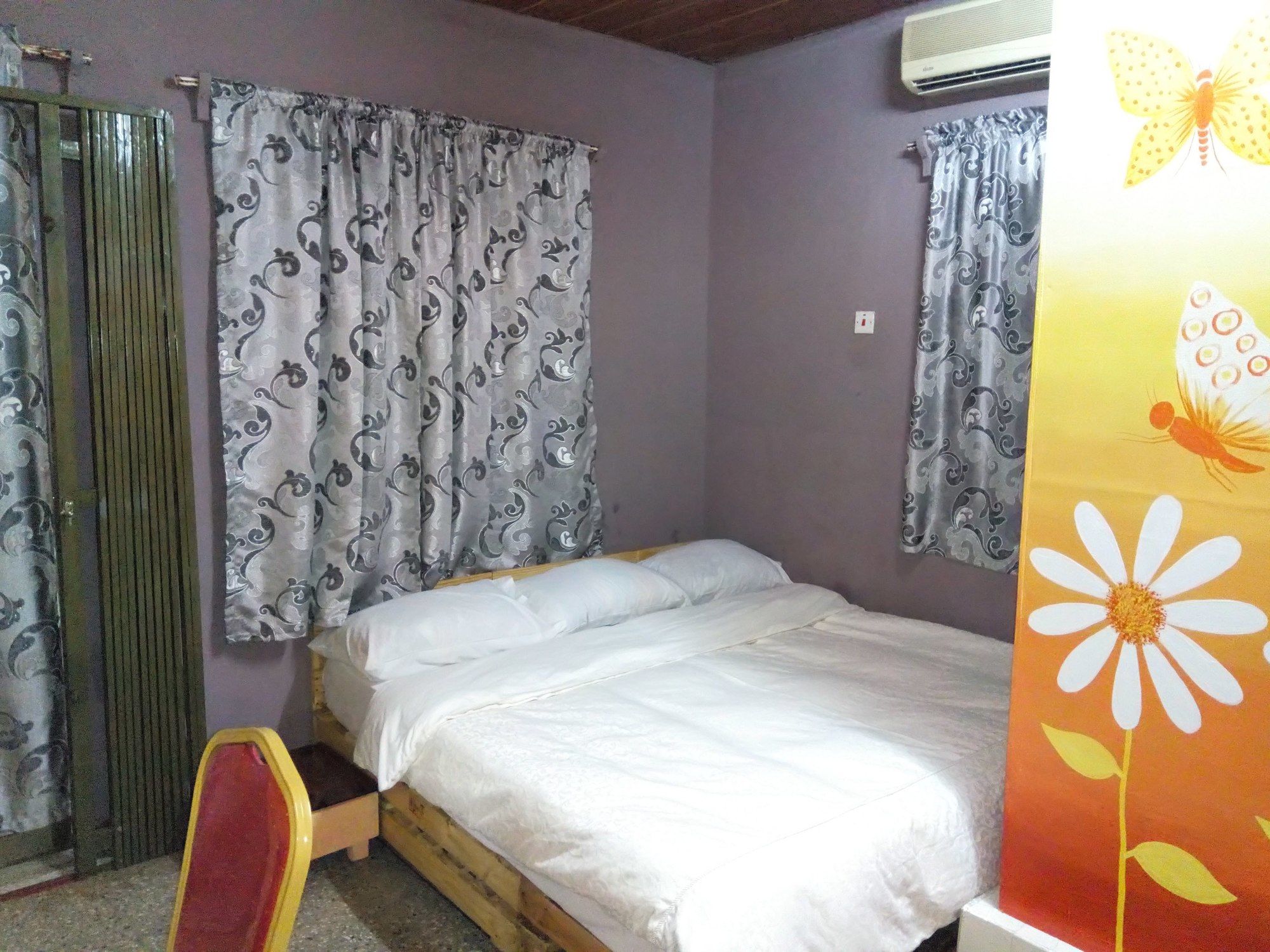 Фото Feehi's Place