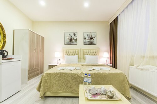Гостиница Hotel Ruby Suites в Шишли