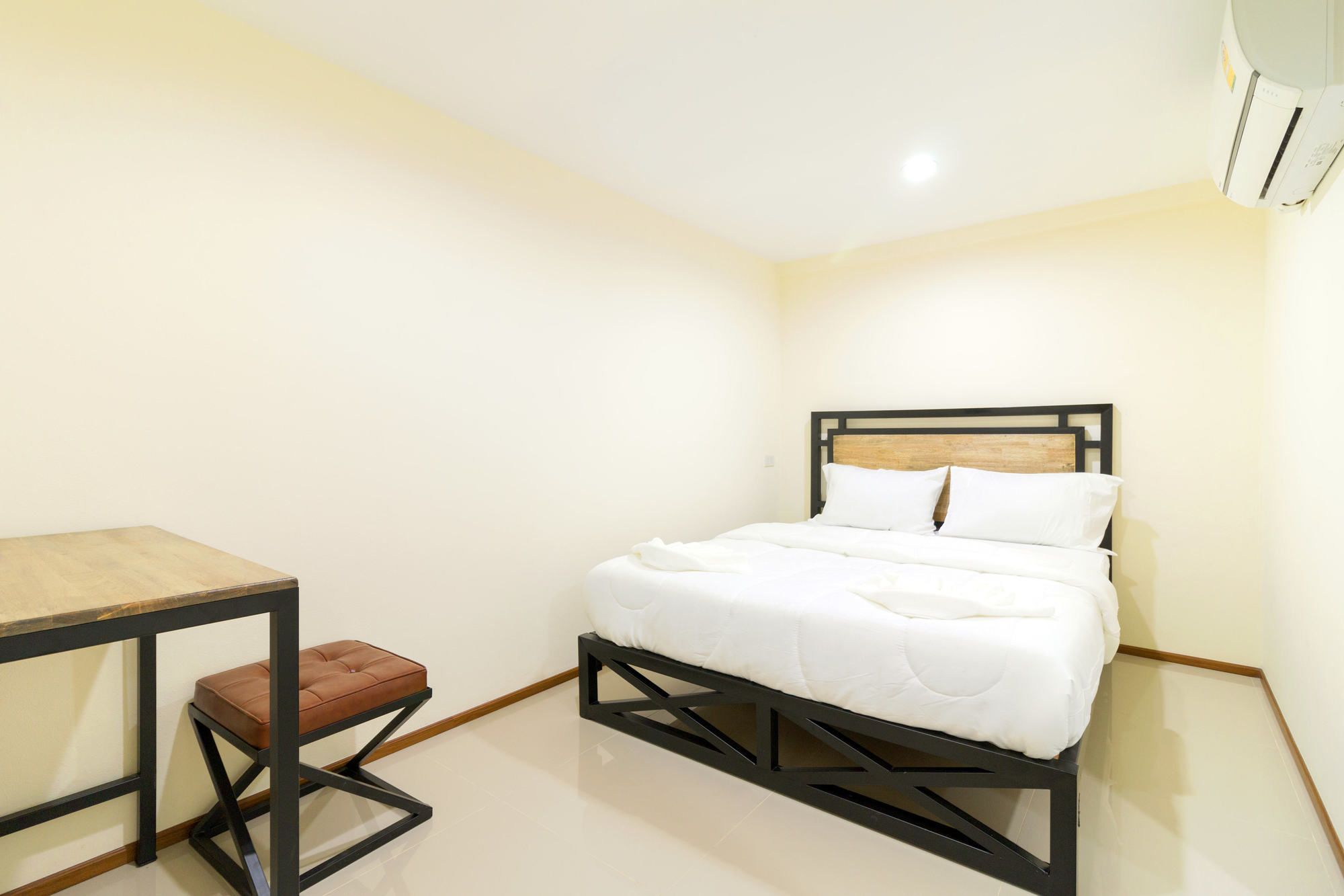 Фото Red Pin Inn