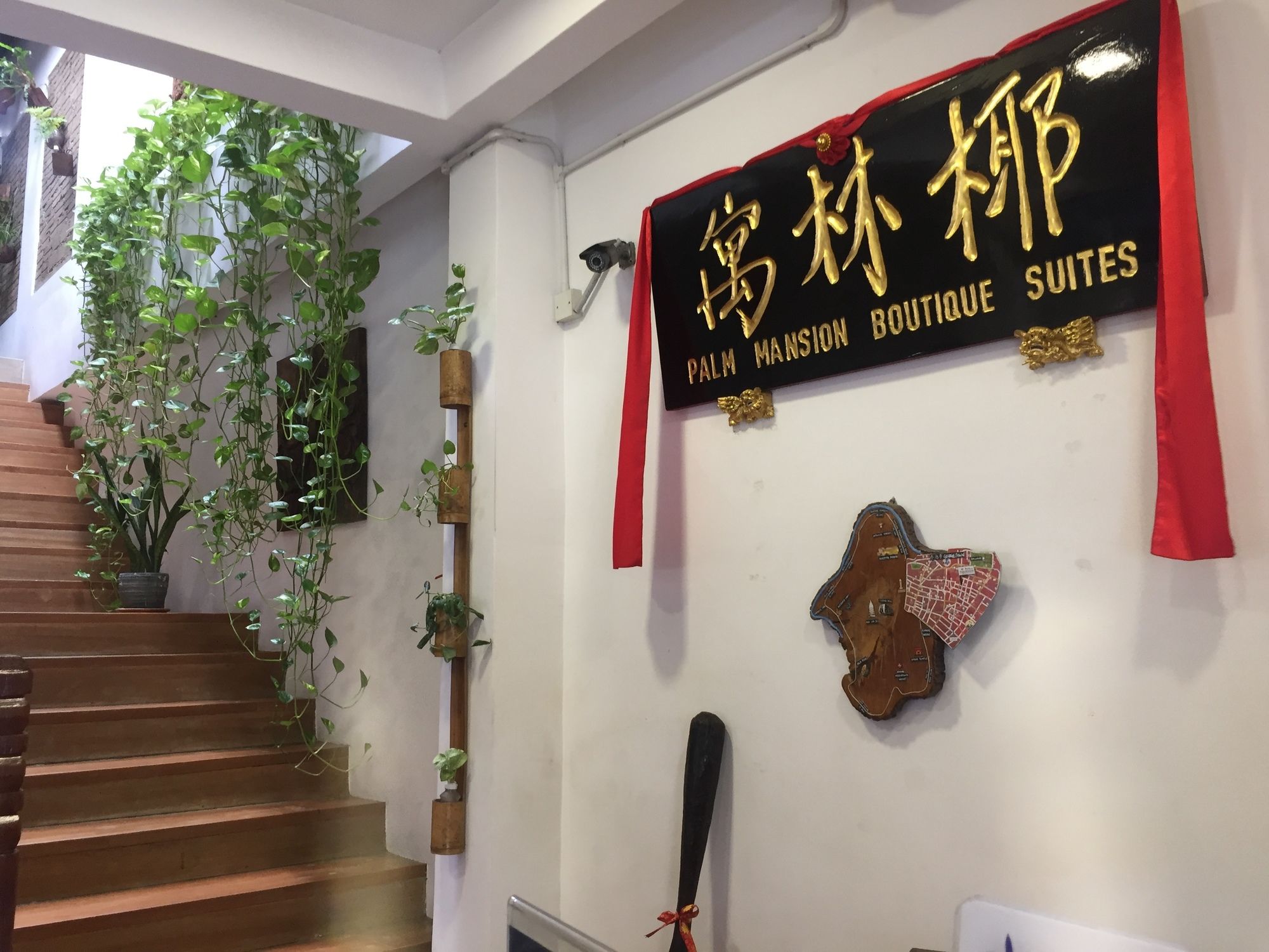 Фото Palm Mansion Boutique Suites