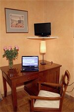 Фото Hotel Tourist House