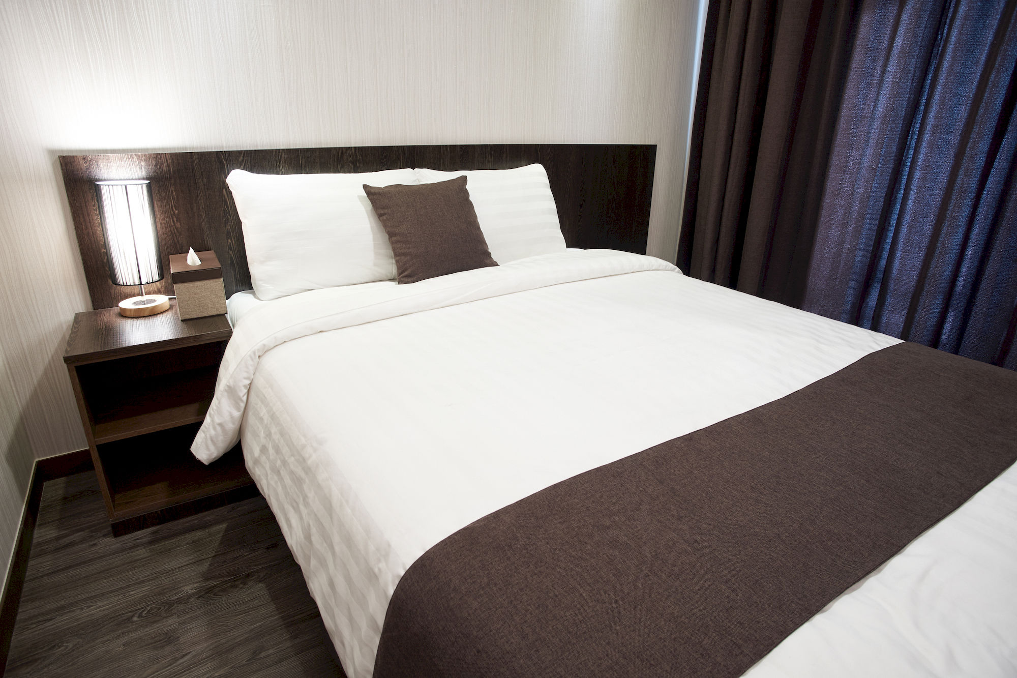 Фото CS Premier Hotel