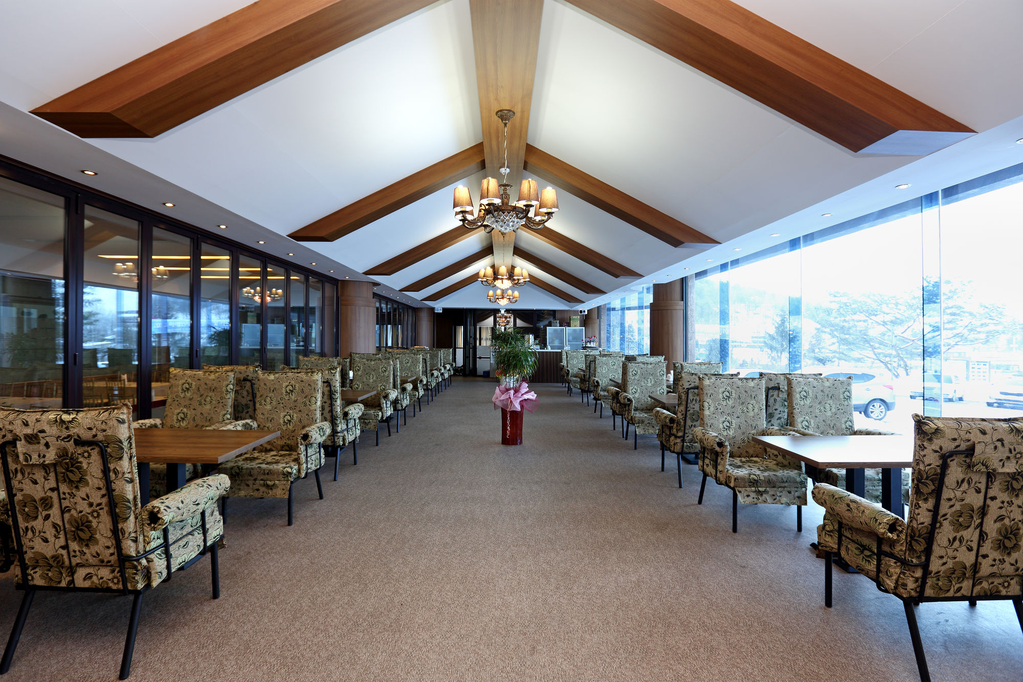 Фото Chuncheon Bears Hotel