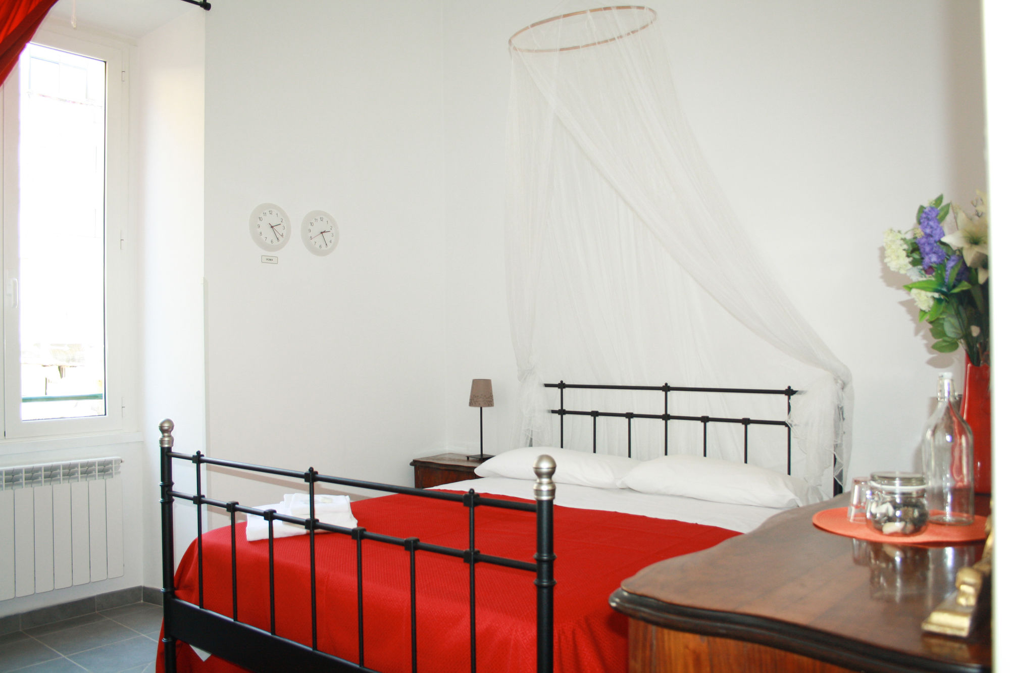 Фото Salotto Piramide B&b