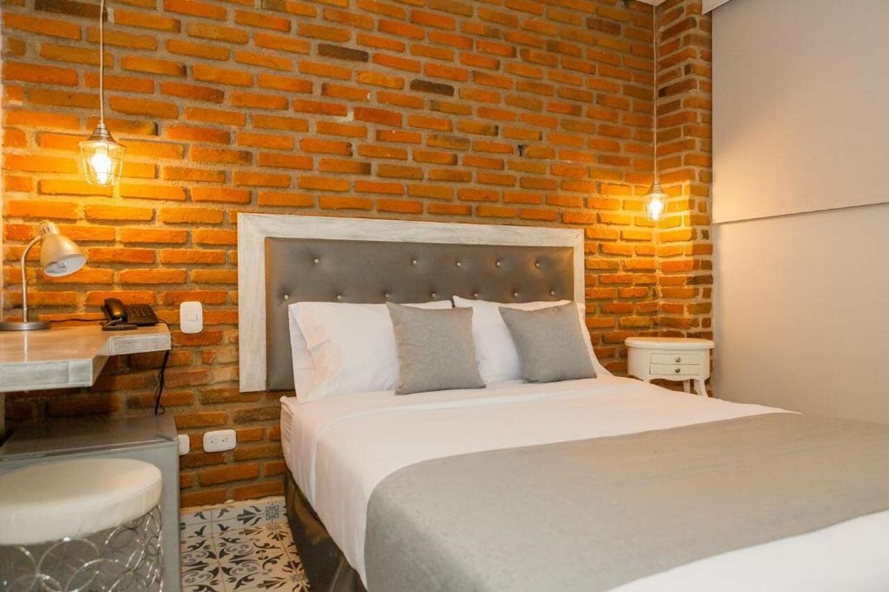 Фото Hotel Boutique Adaz