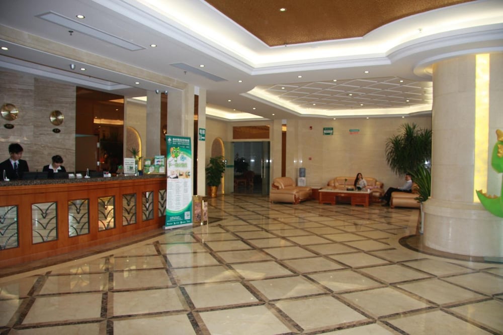 Фото GreenTree Inn Shantou Chengjiang Road Business Hotel