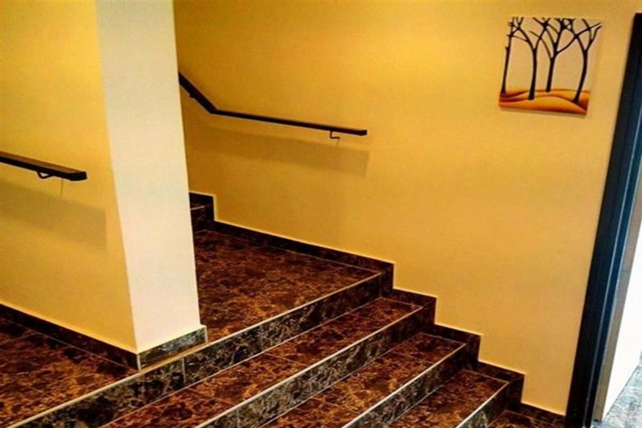 Фото Hotel CheckedInn