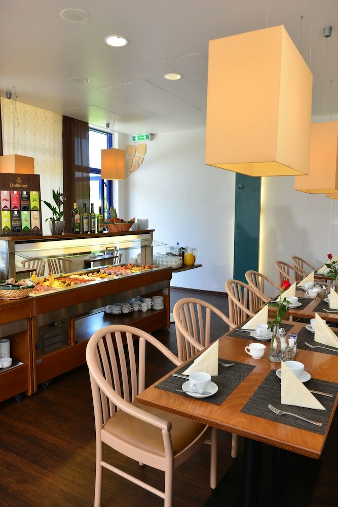 Фото Plaza Inn Mühldorf am Inn