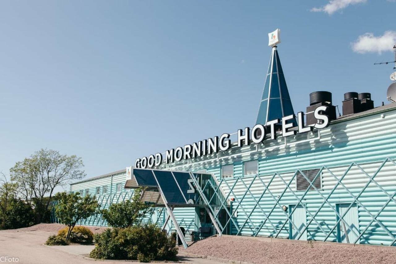 Фото отеля 2