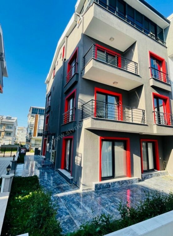 Construction equipment and machinery Sivrioglu Insaat, Didim, photo