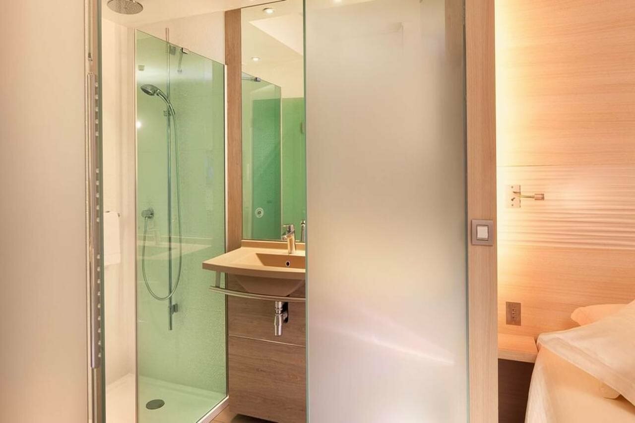 Фото Oceania L'Univers Tours