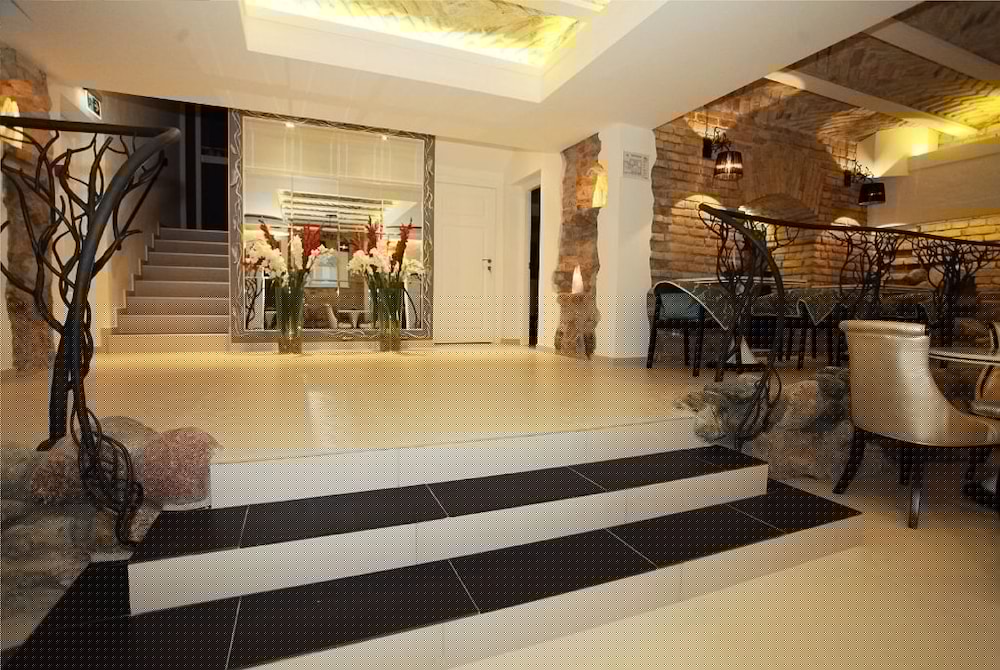 Фото Арт-отель Лунный сад